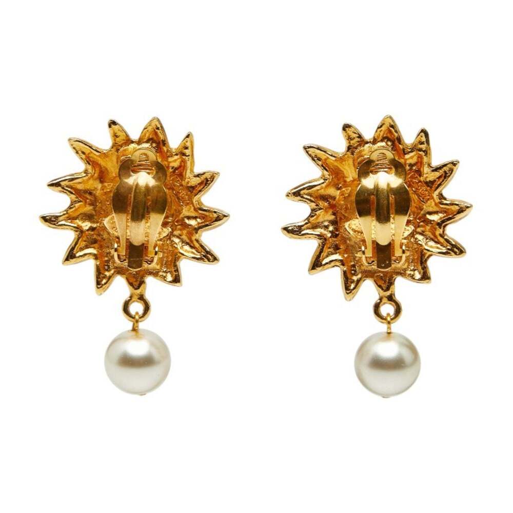 CHANEL Gold Earrings - Picture 2 of 3